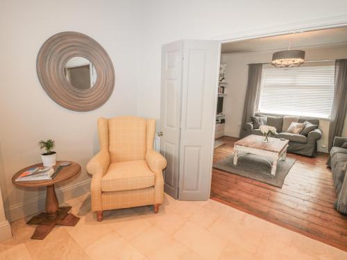 Edwards Cottage Morpeth - image 9