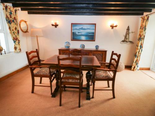 Llain Rhuttan Pwllheli - image 11