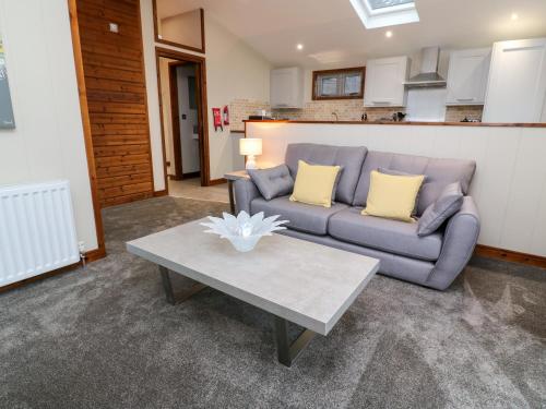 2 Southern Place Liskeard - image 7