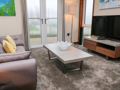 2 Southern Place Liskeard - image 4