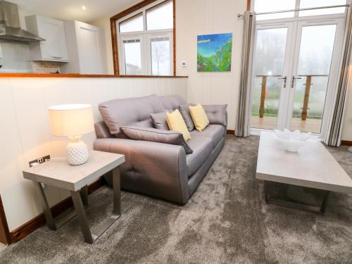 2 Southern Place Liskeard - image 5