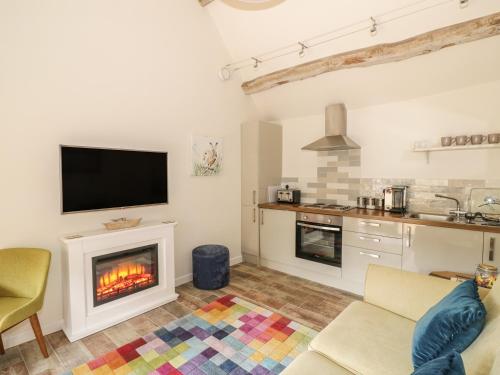 The Bolt Hole Tiddington - image 3