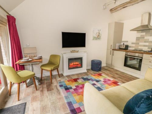 The Bolt Hole Tiddington - image 10