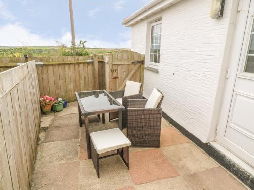Swallow Cottage - image 13