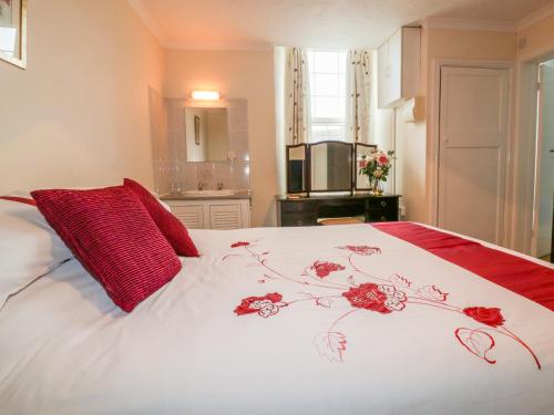 Yellow Sands Apartment 5 - image 12