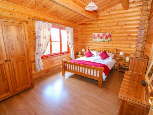 Sycamore Lodge - image 6