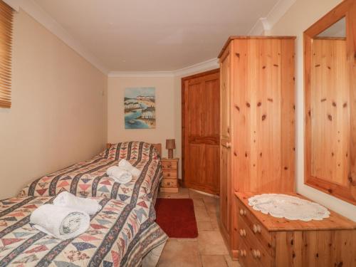 The Coach House - image 10