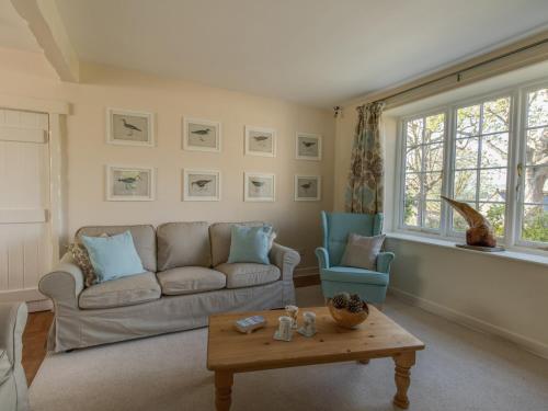 East Cottage - image 3