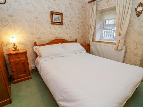 Old Codgers Cottage - image 6