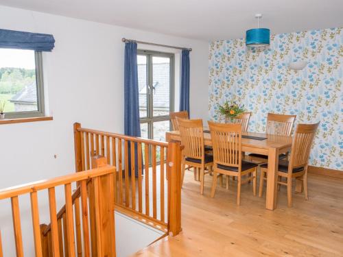 Walnut Cottage in Teigngrace