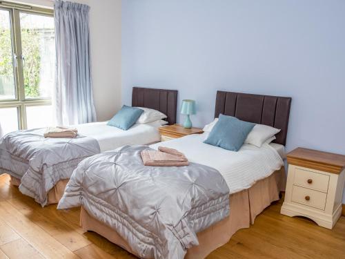 Walnut Cottage in Teigngrace