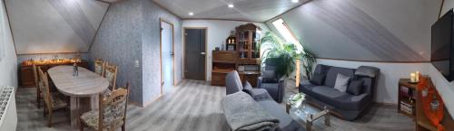 Mones Monteur- und Ferienwohnung in 克洛澤