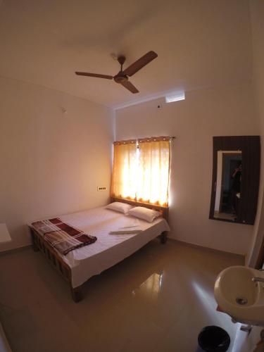 Aikya homestay Gokarna