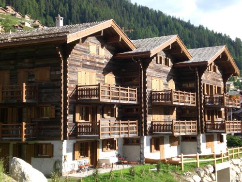 Apartments Vieux Chalet in Grimentz, Schweiz