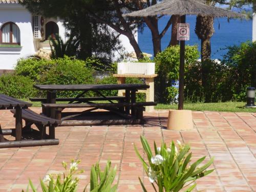 Duquesa Suites 2099 - image 5