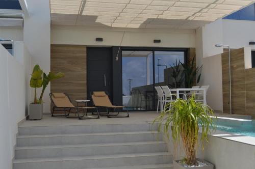  Luxury villa Rojales with private pool & jacuzzi in 03170 Rojales