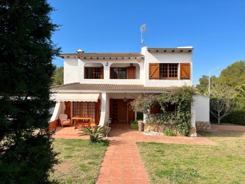  Greenhouse, Pension in Roda de Bará bei Las Pesas