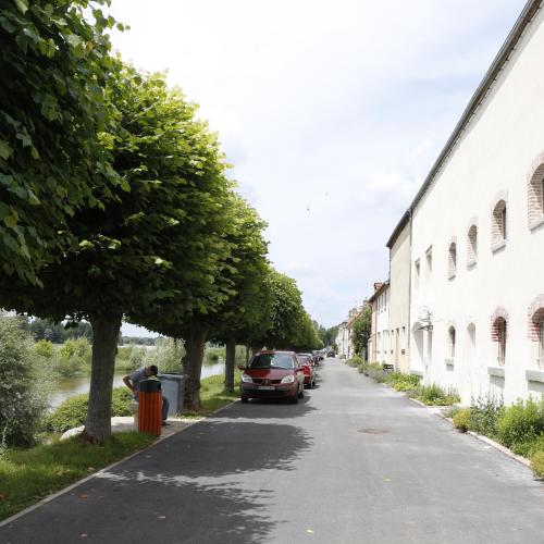 Locations de la centrale de Belleville chambre d'hôte Neuvy-sur-Loire