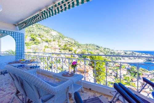 Terrace on the Bay 2 Villefranche-sur-Mer, AP4243 by Riviera Holiday Homes, Villefranche-sur-Mer (Foto 7)