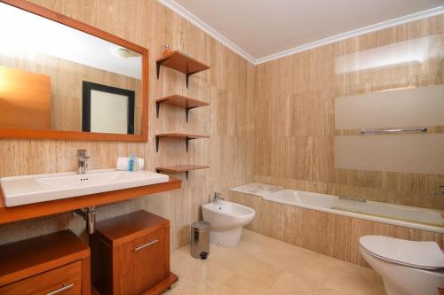 Apartment image 3