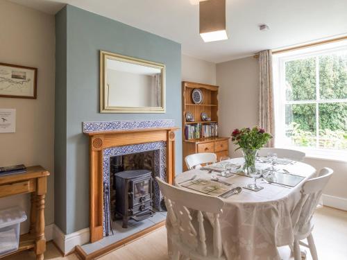 Old Hall Cottage Hexham - image 8