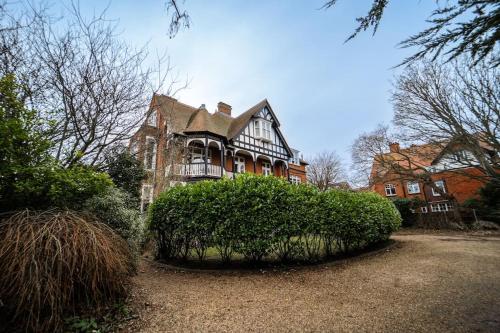 Picture of Tudor Villas Apartment, Cromer