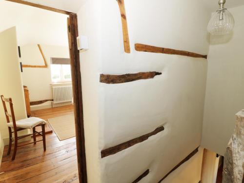 Ivy Cottage Malvern - image 6