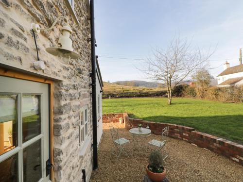 Ivy Cottage Malvern - image 12
