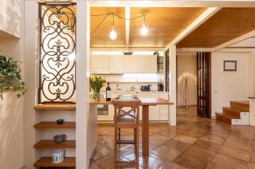 Rome As You Feel - Charming Loft Campitelli in Navona, Rome (photo 5)