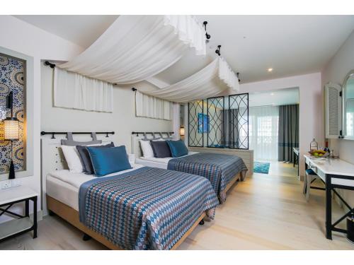 Limak Cyprus Deluxe Hotel Limak Cyprus Deluxe Hotel