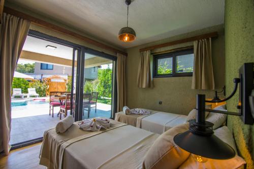 Volans Suites Villas