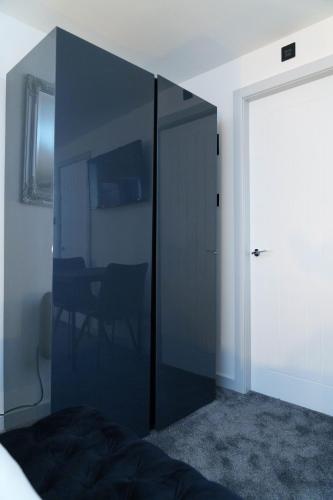 Willow Studio - image 4