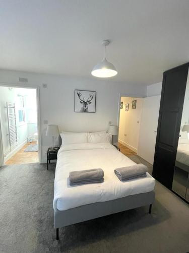 Prosper House Apartment 5