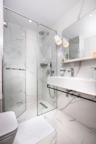 アスコット ホテル ブユカダ