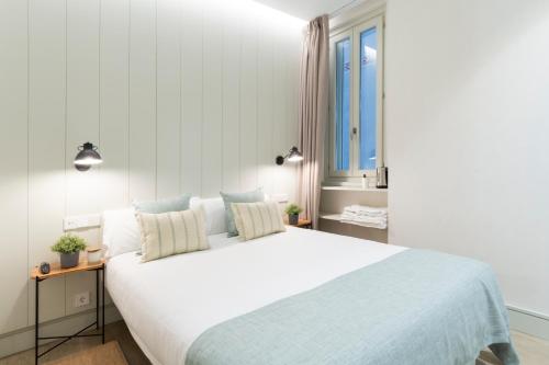 Prado Rooms 46 - Darya Living Room Type - Double Room