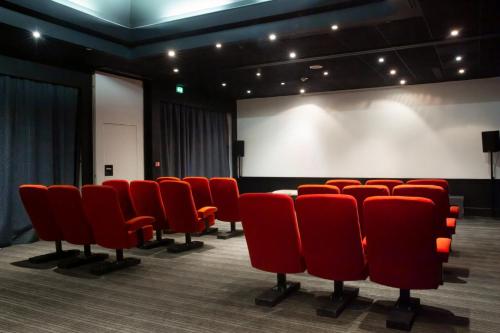 Demeure de Campagne Château de Fontainebleau - image 10