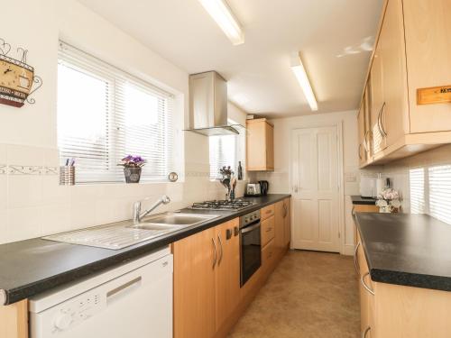 1 Rubby Banks Road - image 4