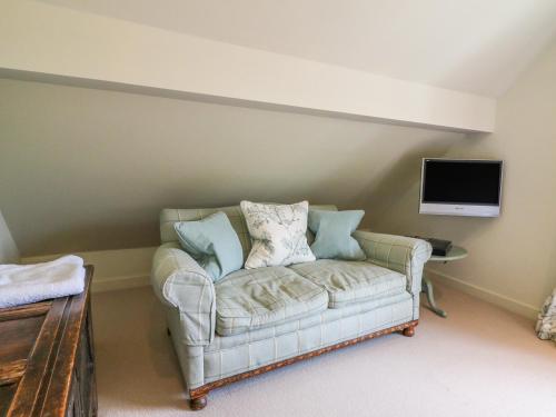 Long Meadow - image 4