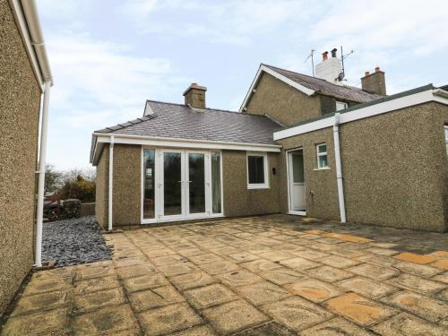 Bryn Lleuddad Pwllheli - image 13
