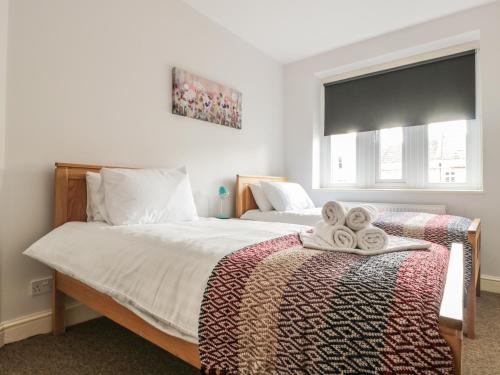 33 Crescent Gardens Bath - image 3
