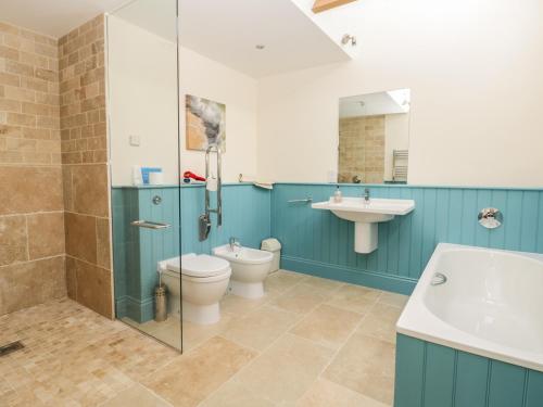 Cow Byre Malton - image 7