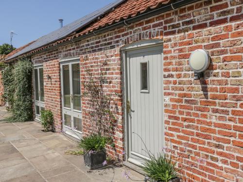Cow Byre Malton - image 10