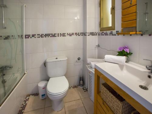 Apartment with Sea View image 1