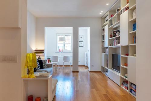 Vaticano & San Pietro Balcony Apartment, Rome (photo 9)