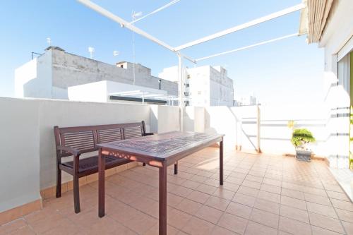  Global Properties, Apartamento con gran terraza cerca del mar en Puerto de Sagunto in Puerto de Sagunto