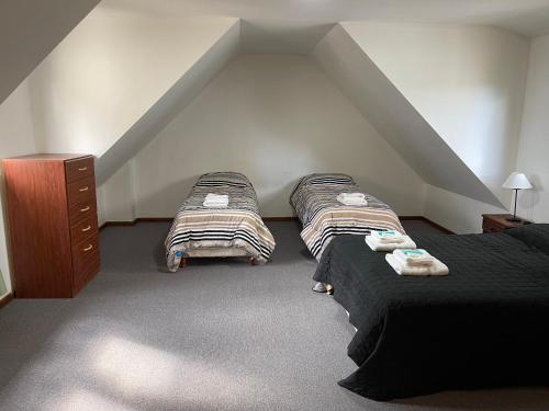 One-Bedroom Apartment image 10