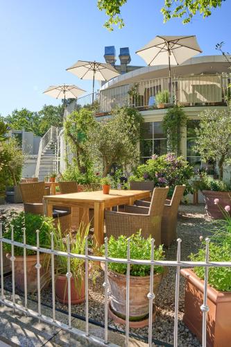 Parkhotel Obermenzing – Munich, CO