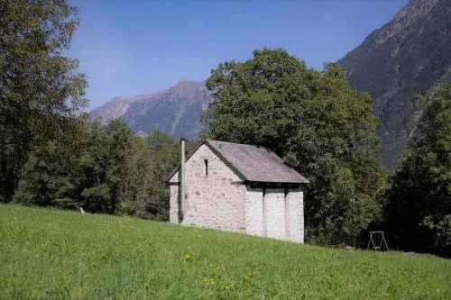 RUSTICO Orabino & SAUNA in Corzoneso, Schweiz