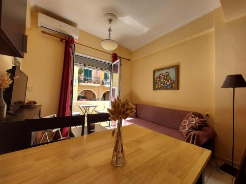  Menecrates Corfu Town Apartment, Ferienwohnung in Korfu-Stadt