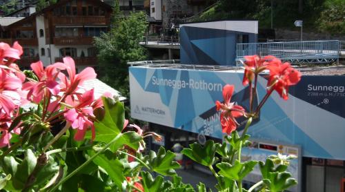 Hotel Cheminee - main image